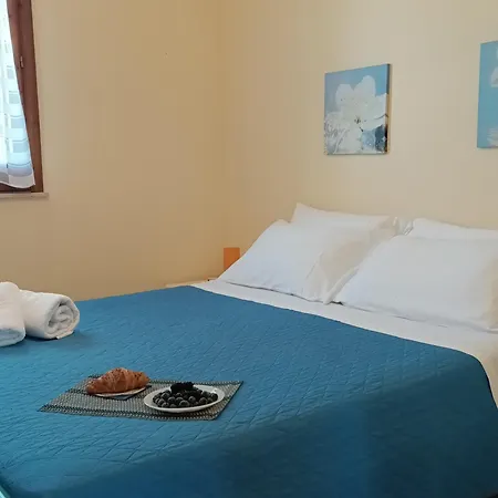 Rosy House Apartment *